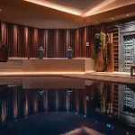 Yona Ex Le Parc Hotel 4*