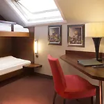 Hotel Yona Ex Le Parc 4*