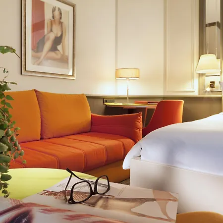 Yona Ex Le Parc Hotel