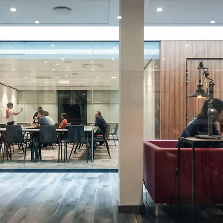 Le Parc Devient Yona