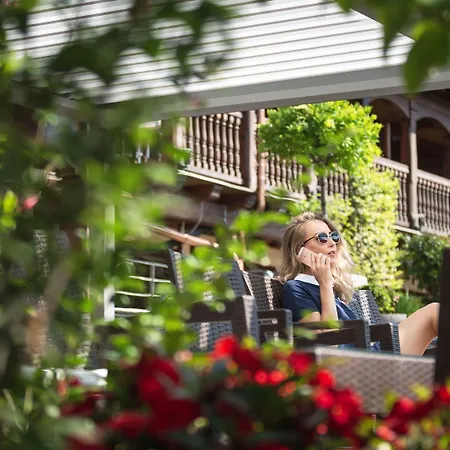 Le Parc Devient Yona 4* Obernai