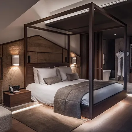 Yona Ex Le Parc Hotel Hotel 4*