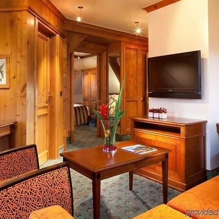 Hotel Le Parc & Yonaguni 4*