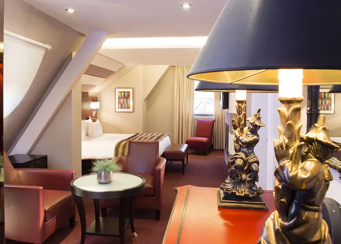 Yona Ex Le Parc Hotel Hotel