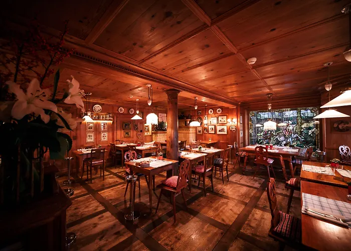 Yona Ex Le Parc Hotel