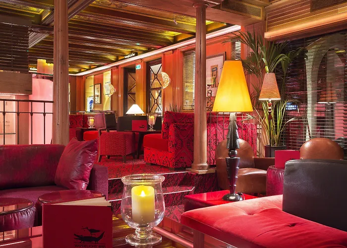 Yona Ex Le Parc Hotel 4*