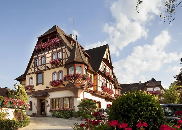 Yona Ex Le Parc Hotel 4*