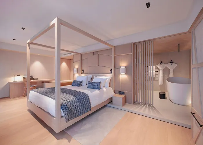 Yona Ex Le Parc Hotel